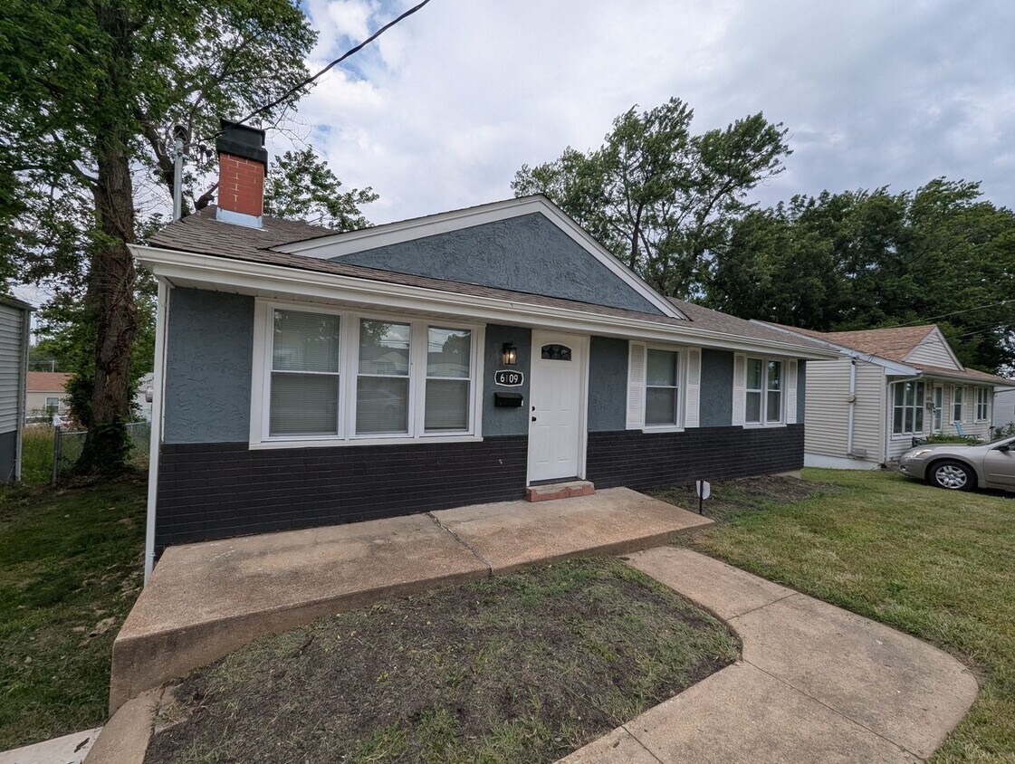 Foto principal - 6109 Evergreen Blvd