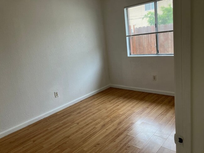 Foto del edificio - W 13th