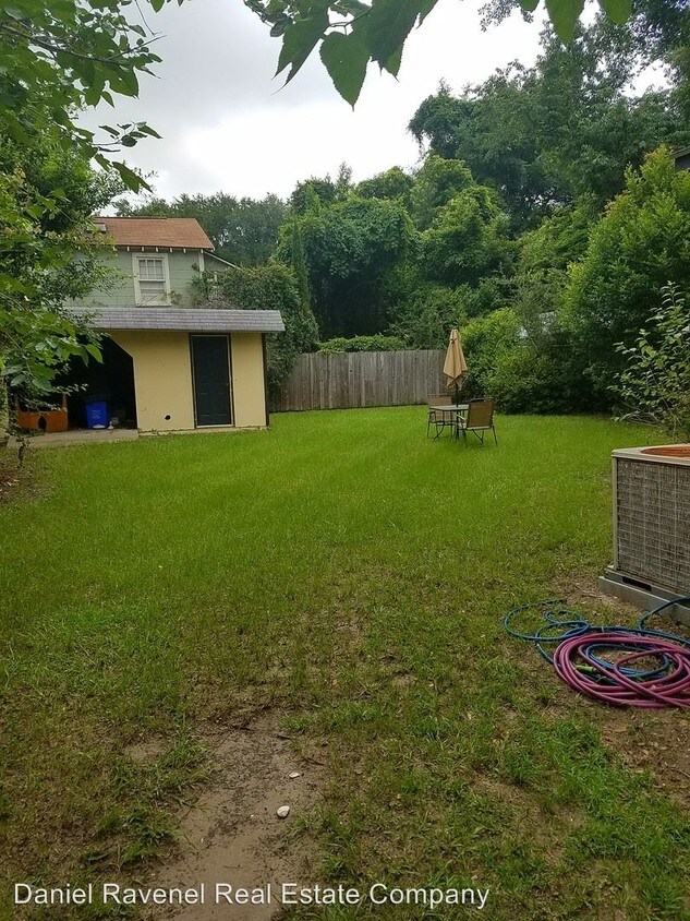 Building Photo - 2 br, 1 bath House - 1022 Bethany Street