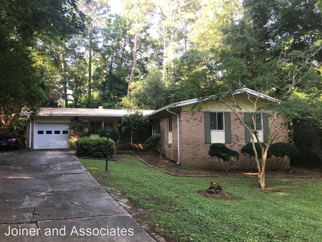 Primary Photo - 3 br, 2 bath House - 225 Davis Estates Rd