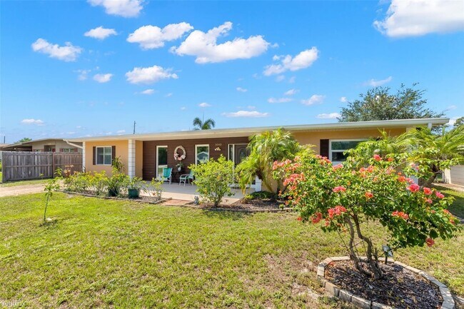 Building Photo - 3 br, 2 bath House - 5040 49Th Avenue N