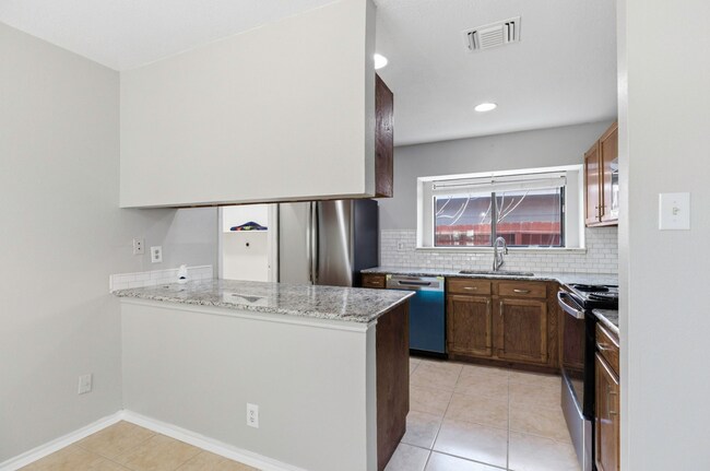 Foto del edificio - 9706 Autumn Dew