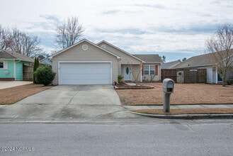 Building Photo - 2005 Colony Plaza