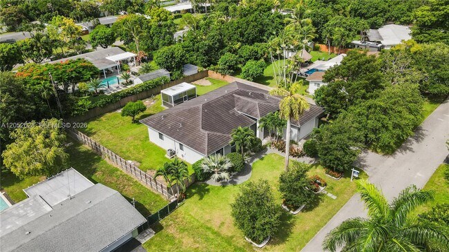 Building Photo - 9340 SW 177th St