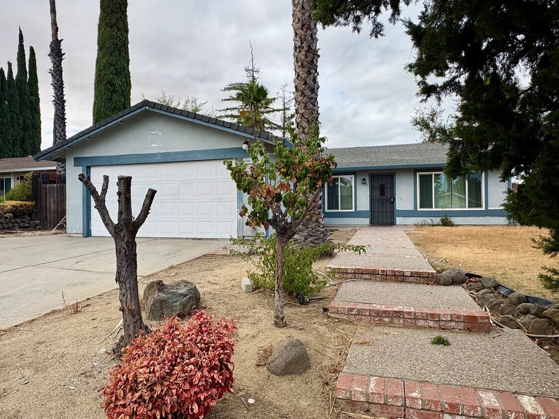 Primary Photo - 3 Bedroom 2 Bath Single story home in Antioch