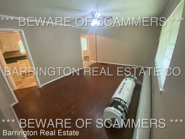 Foto del edificio - 4 br, 1 bath House - 1300 Love Road