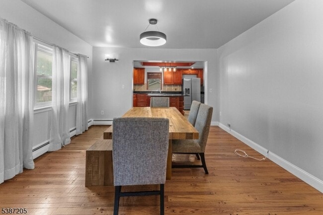 Foto del edificio - 14 Brookwood Dr