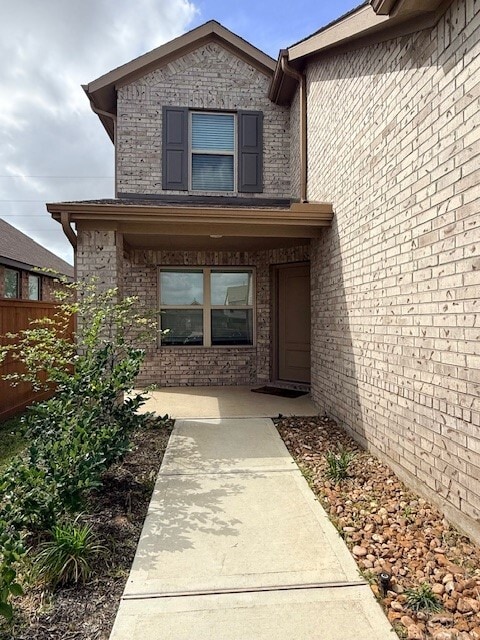 Building Photo - 3049 Pensacola Dr