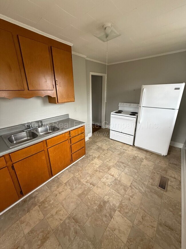 Building Photo - 1505 Williamson St