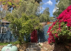 Building Photo - 9401 Notre Dame Ave