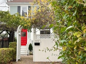 Building Photo - 109 1/2 Second St