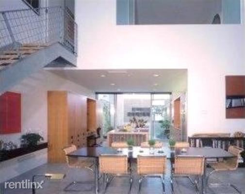 Building Photo - 440 Ortiz Ave