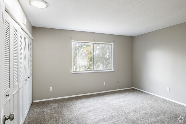 2BD, 1BA - 1,150SF - Primary Bedroom - Milan Pines