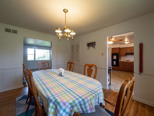 Foto del edificio - 3BR Ranch House for Rent in Upper St. Clai...