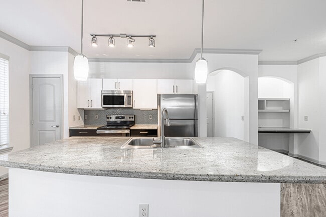 Photo - Limited-Time Incentive: 8 Weeks Free & $0 ... Apartment