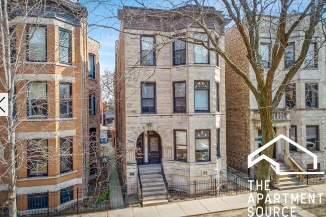 Building Photo - 3527 N Wilton Ave