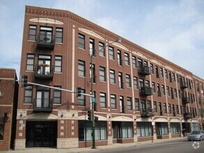 Building Photo - 3755 N Racine Ave
