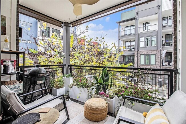 Building Photo - 395 Pratt Dr SE