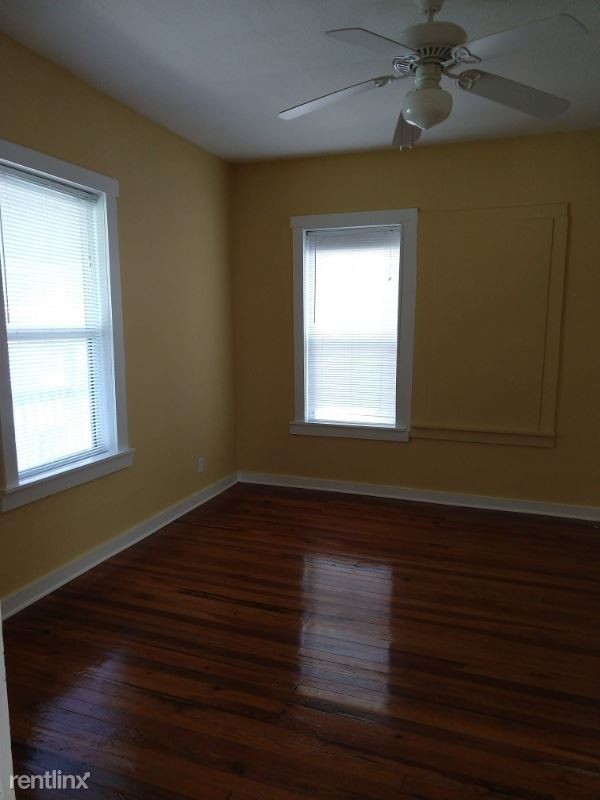 Building Photo - 3 br, 1 bath House - 808 Mosley St