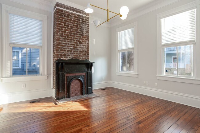 Foto del edificio - Downtown Close to Forsyth Park