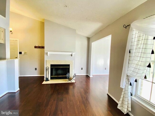 Foto del edificio - 13107 Briarcliff Terrace