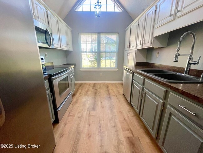 Foto del edificio - 4442 Southbridge Ct