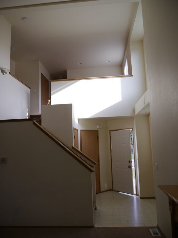 Foto del edificio - 3 bedroom 2.5 bath Lake Stevens town house