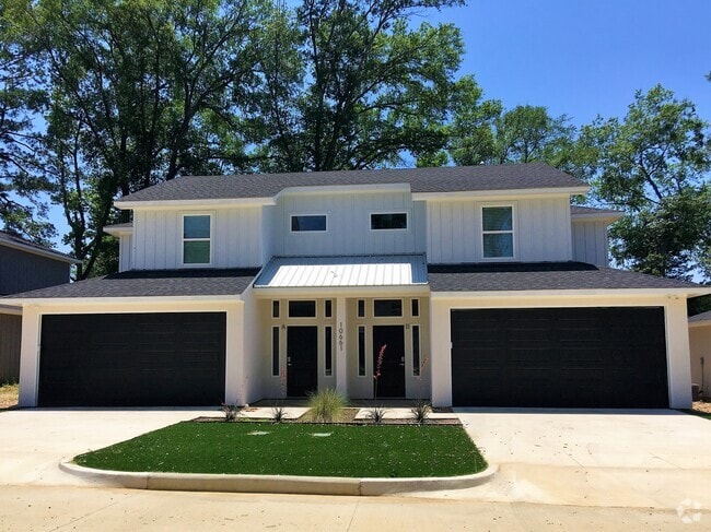 Building Photo - 10661 Brothers Ln