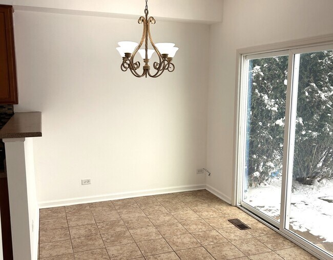 Building Photo - 9859 Williams Dr