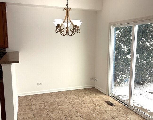 Foto del edificio - 9859 Williams Dr