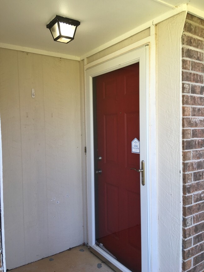 Foto del edificio - 818 NW 137th St
