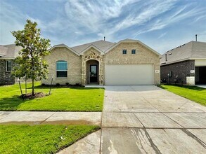 Building Photo - 8608 Whistling Duck Dr