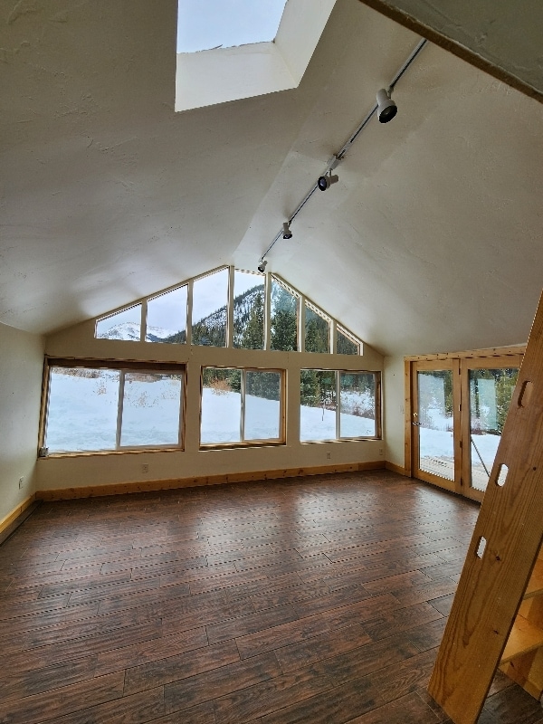 Building Photo - 146 Yonley