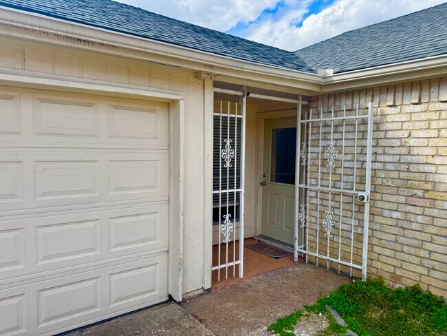 Foto del edificio - 9622 Sandstone Rd