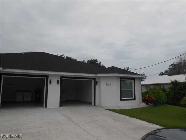 Foto del edificio - 4616 15th St SW