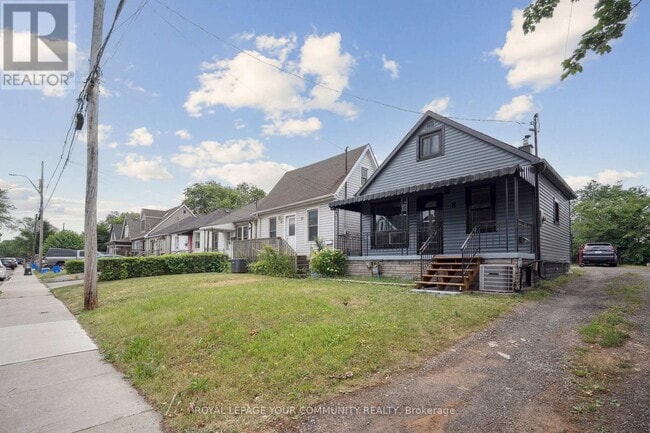 Photo du bâtiment - 8 Merchison Ave