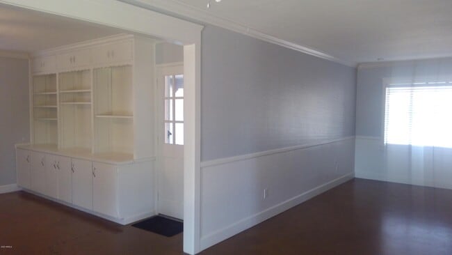 Foto del edificio - 3419 E Turney Ave