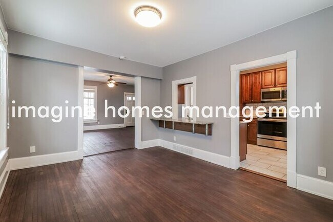 Building Photo - Remodeled 3 Bedroom, 2 Bathroom in Kingfield!