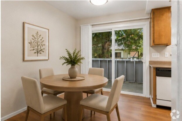 Comedor - Walnut Woods