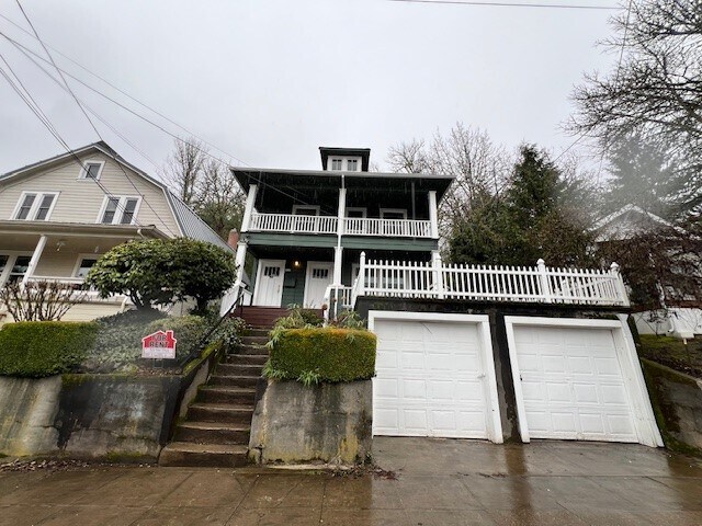 single car garage included in rent - 5517 S Corbett Ave