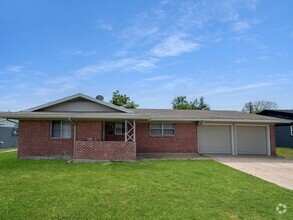 Building Photo - 3508 Coronado Ct