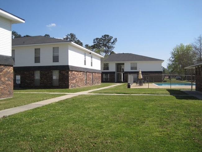 College Town Apartments Rentals Hammond, LA