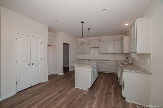 Foto del edificio - 164 Ziggy Wy