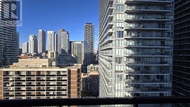 Building Photo - 127 Broadway Ave