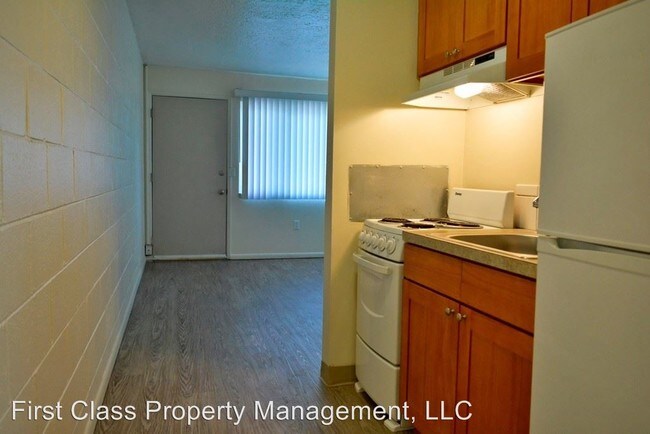 Building Photo - 4555 SW Erickson Ave