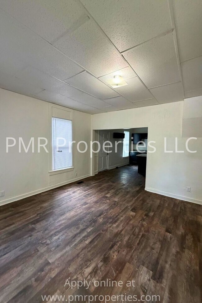Foto del edificio - 2 Bedrooms / 1 Bathroom House