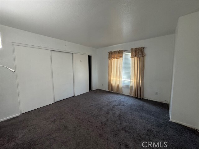 Building Photo - 76 N Sierra Bonita Ave