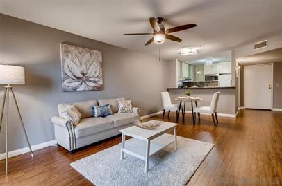 Foto del edificio - 5980 Dandridge Ln