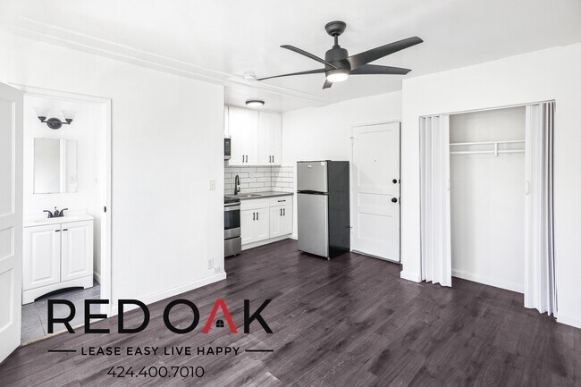 Foto del edificio - 851 S Kenmore Ave