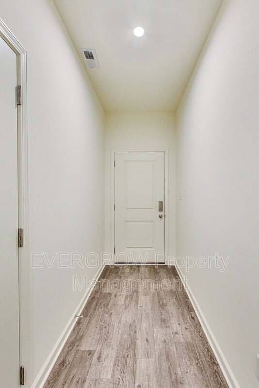 Building Photo - 10834 Penwell Wy